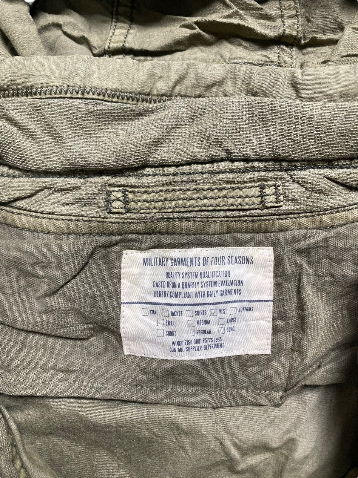 Japanese Brand VINTAGE VEST HOODIE MILITARY GARMENTS OF FOUR SEASONS JACKET Size US M / EU 48-50 / 2 - 7 Thumbnail