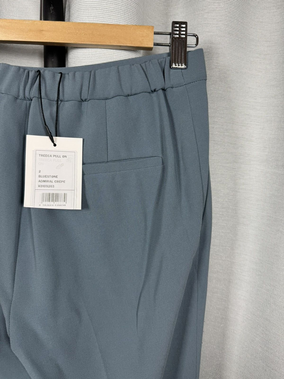 Theory BNWT Theory Treeca Pull-On Pant Admiral Crepe Bluestone Sz 2 Size 26" / US 2 / IT 38 - 8 Thumbnail