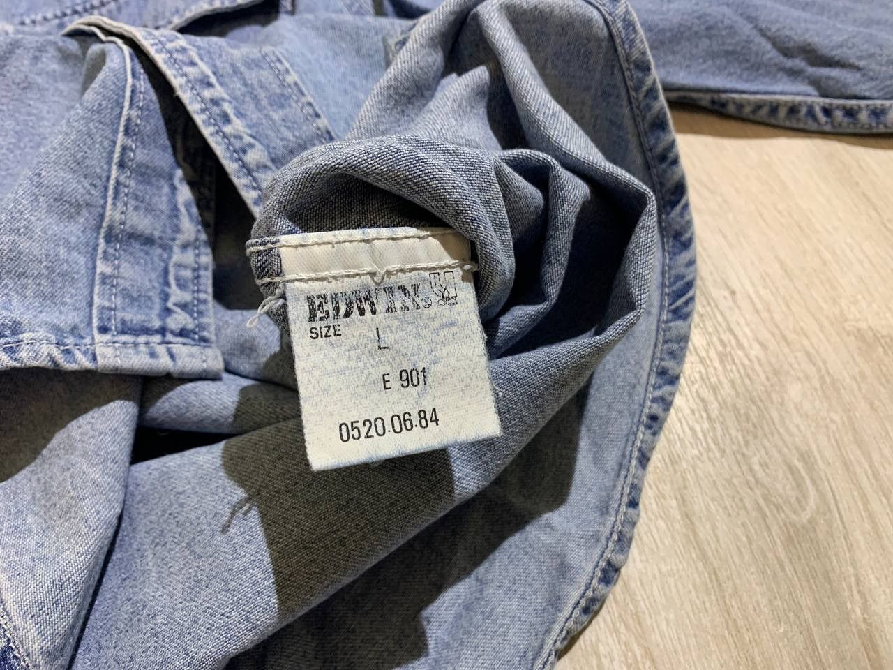 Edwin Mens vintage denim shirt Edwin Size L Size US L / EU 52-54 / 3 - 7 Thumbnail