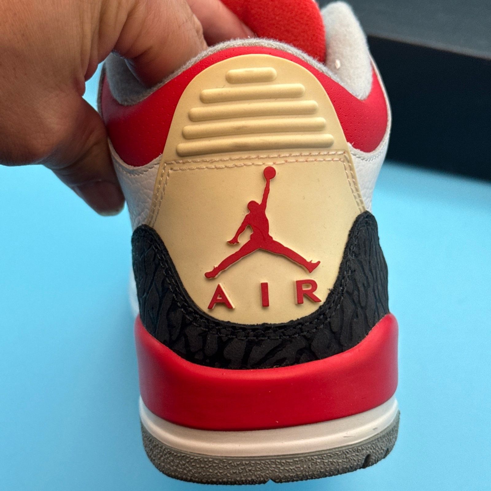 Jordan Brand × Nike Air Jordan 3 Retro 2007 "Fire Red" m8.5 w10 Size US 8.5 / EU 41-42 - 12 Thumbnail