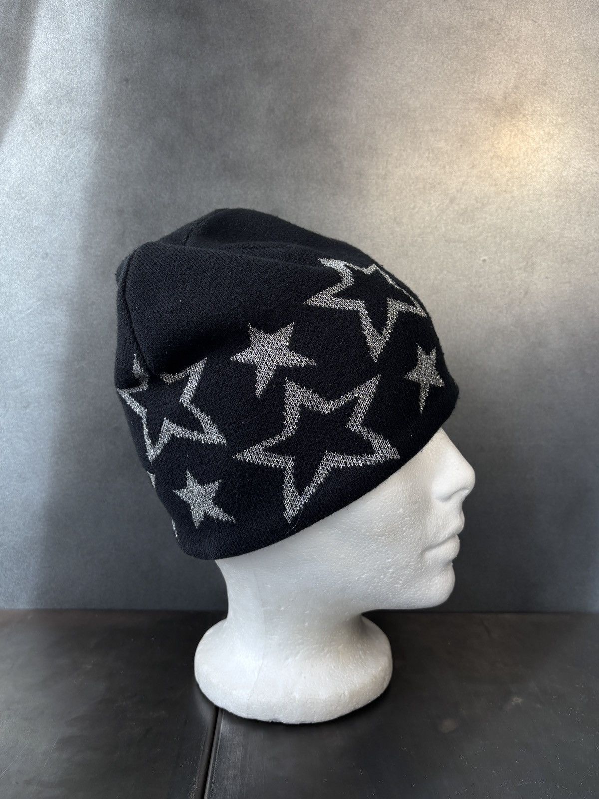 H&M × Vintage 2000s H&M Beanie Star Print Glitter ALP Vintage H and M Hat Size ONE SIZE - 6 Thumbnail