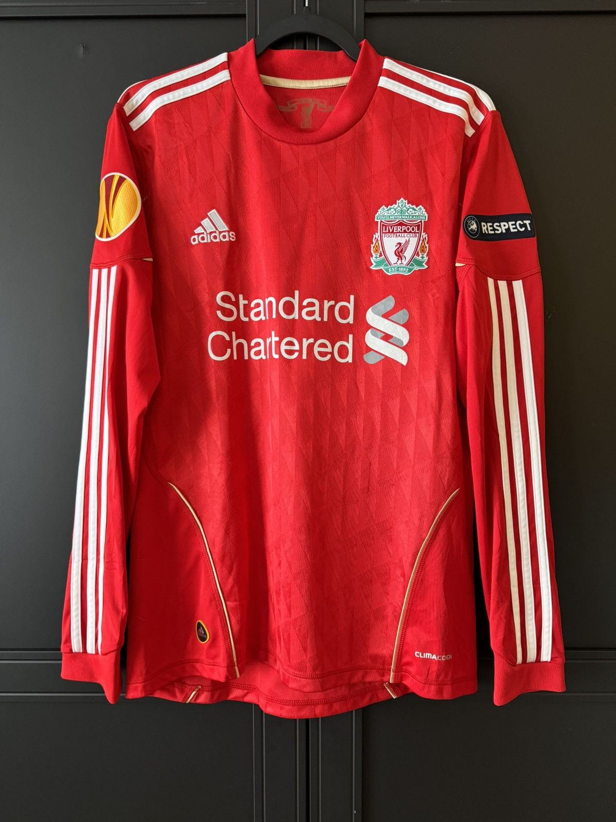 Adidas Liverpool 2010-12 Home L/S GERRARD - P96693 - (S) Size US S / EU 44-46 / 1 - 1 Thumbnail