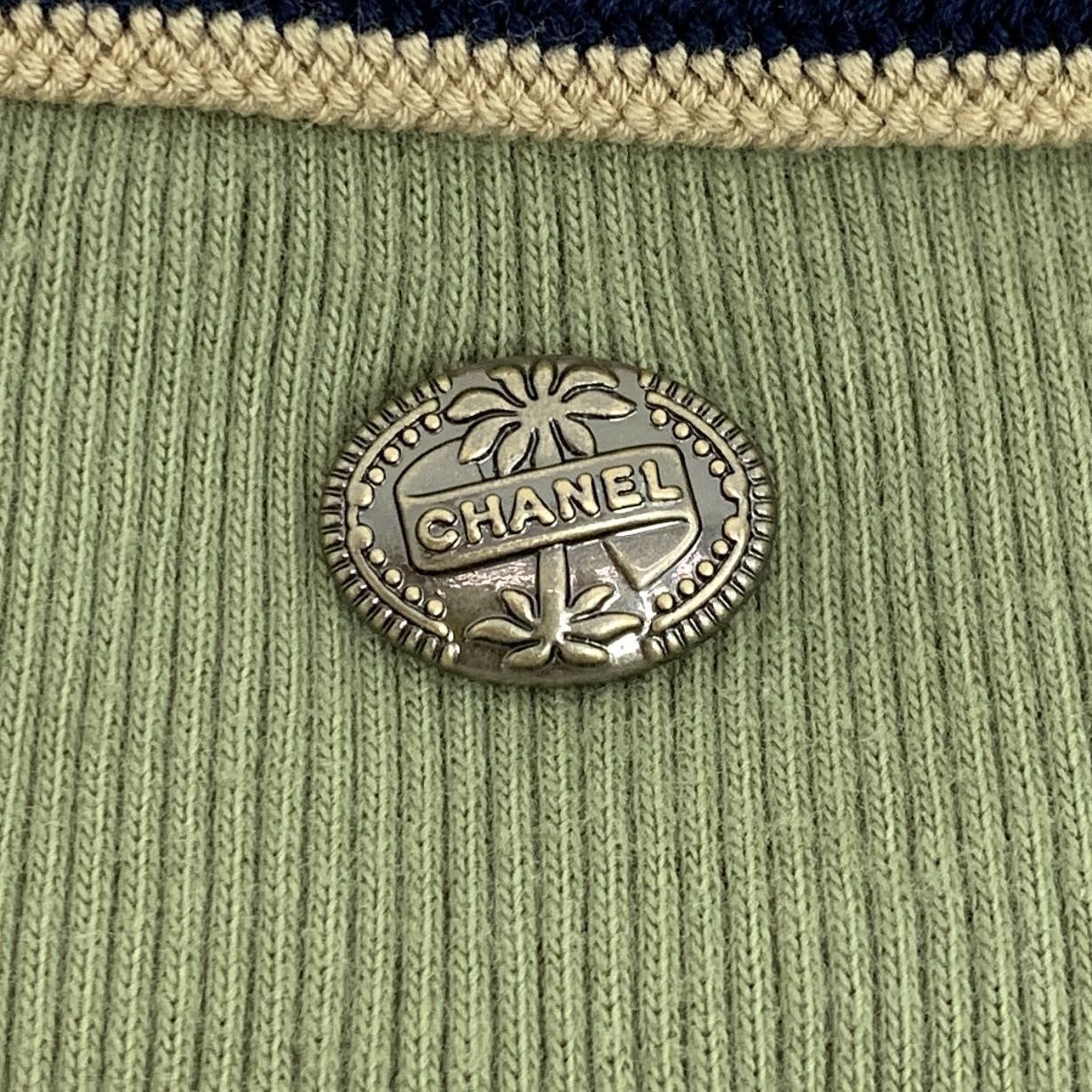Chanel Chanel Green Logo Badge Cotton Knit Sweatshirt Size XS / US 0-2 / IT 36-38 - 6 Thumbnail