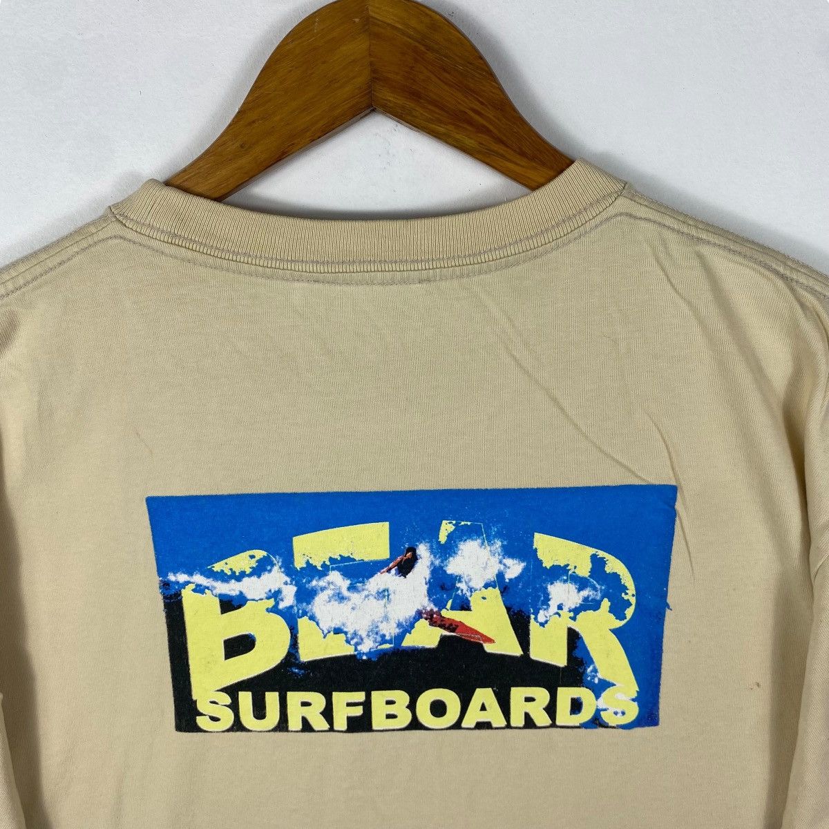 Vintage Vintage BEAR SURFBOARDS Surfer Graphic Surf Tee Shirt Large Size US L / EU 52-54 / 3 - 2 Thumbnail