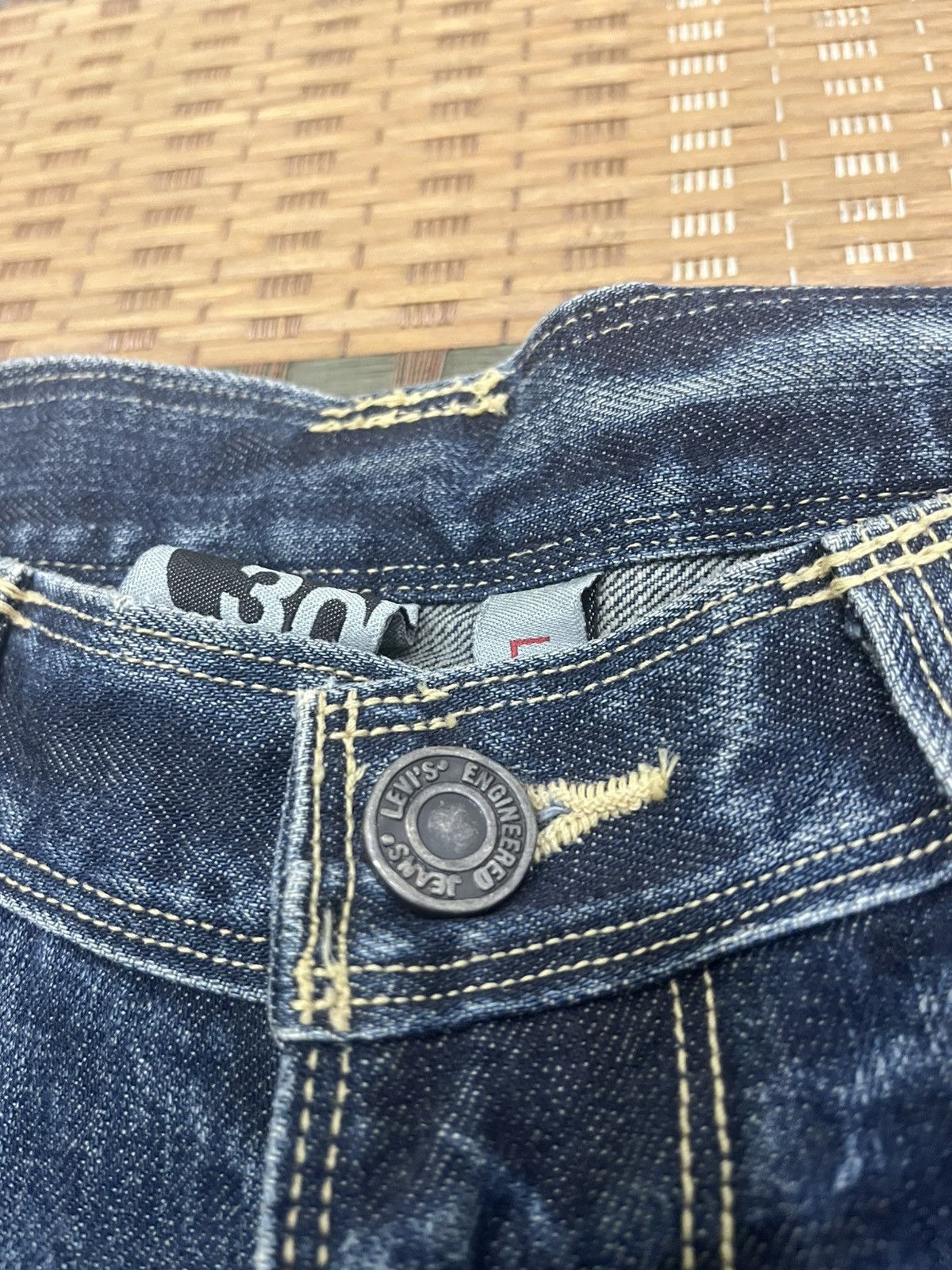 Levi's LEVIS ENGINEERED JEANS TWISTED LEG DENIM Size US 30 / EU 46 - 5 Thumbnail