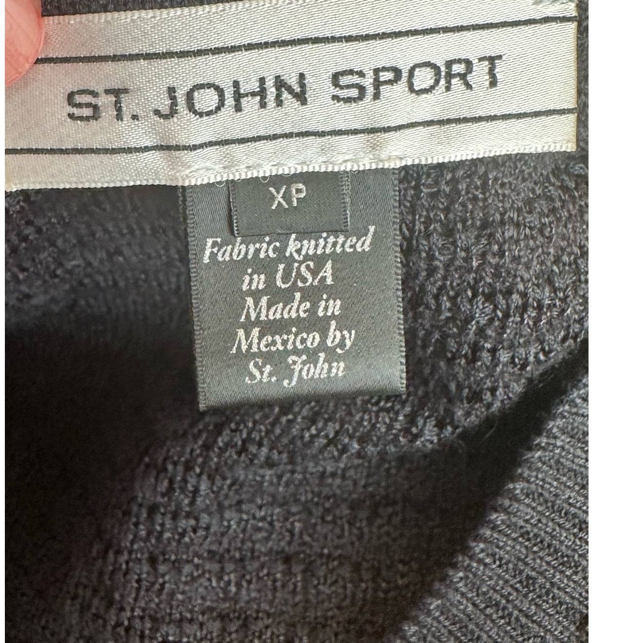 St. John St. John knit long sleeves zippered cardigan jacket size XP Size XS / US 0-2 / IT 36-38 - 3 Thumbnail