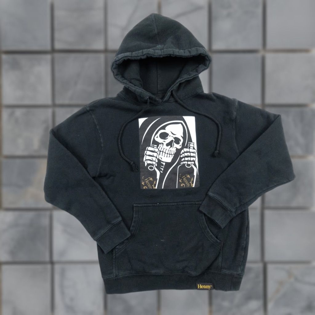 Vintage VINTAGE Henny Mens Sweatshirt Shirt Hooded Pullover Black Small Cotton-Poly Fleece Logo Fall Winter All Seasons Mens Size US S / EU 44-46 / 1 - 1 Thumbnail