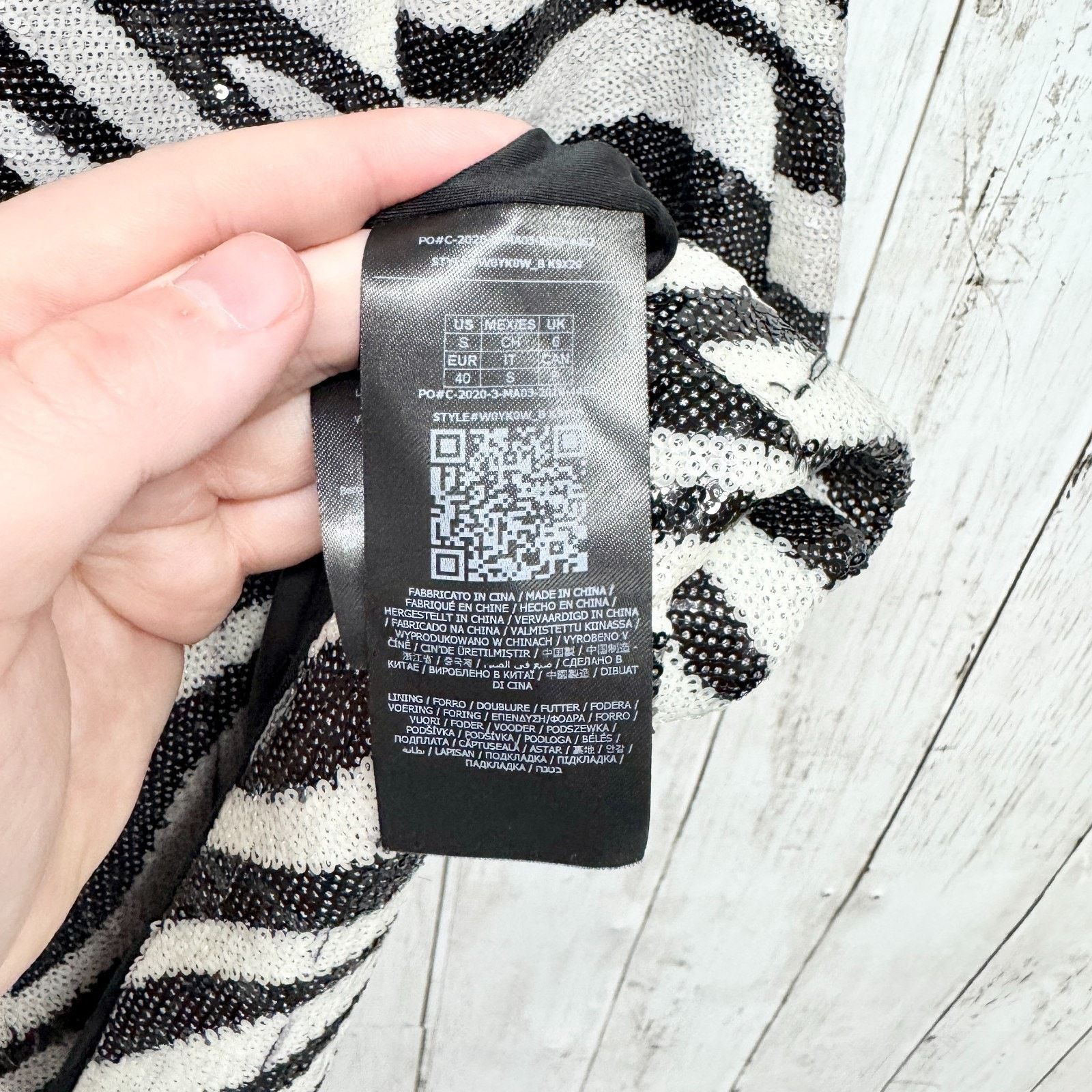 Guess Guess Dress Small Black White Zebra Sequin One Shoulder Mini Size S / US 4 / IT 40 - 4 Thumbnail