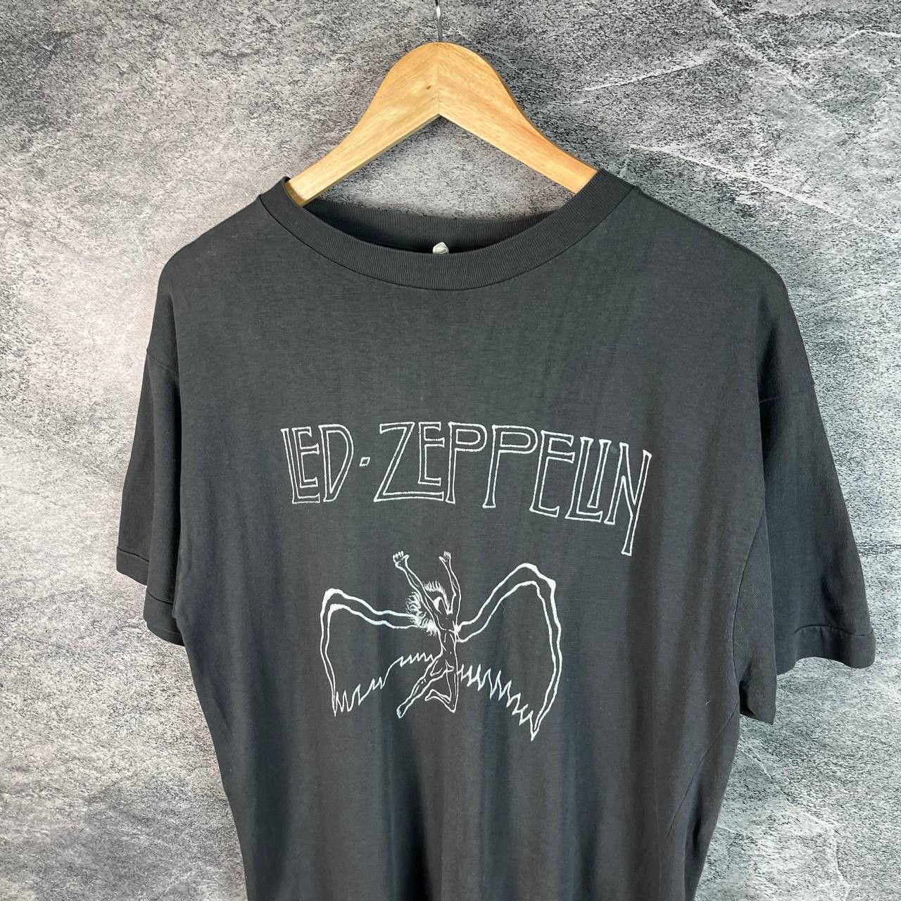 Zeppelin And Smoke Shirt Led Zeppelin 'Zeppelin & Smoke' T-Shirt - Official Band Merch | Black Cotton Tee In Medium Size Classic Rock T-shirt