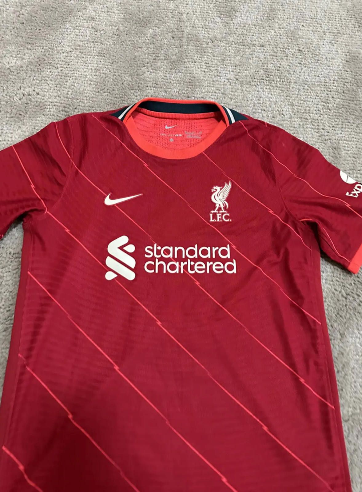 Nike Liverpool FC 2021/22 Boys (XL) Authentic Vapor Match Jersey Size US XS / EU 42 / 0 - 3 Thumbnail