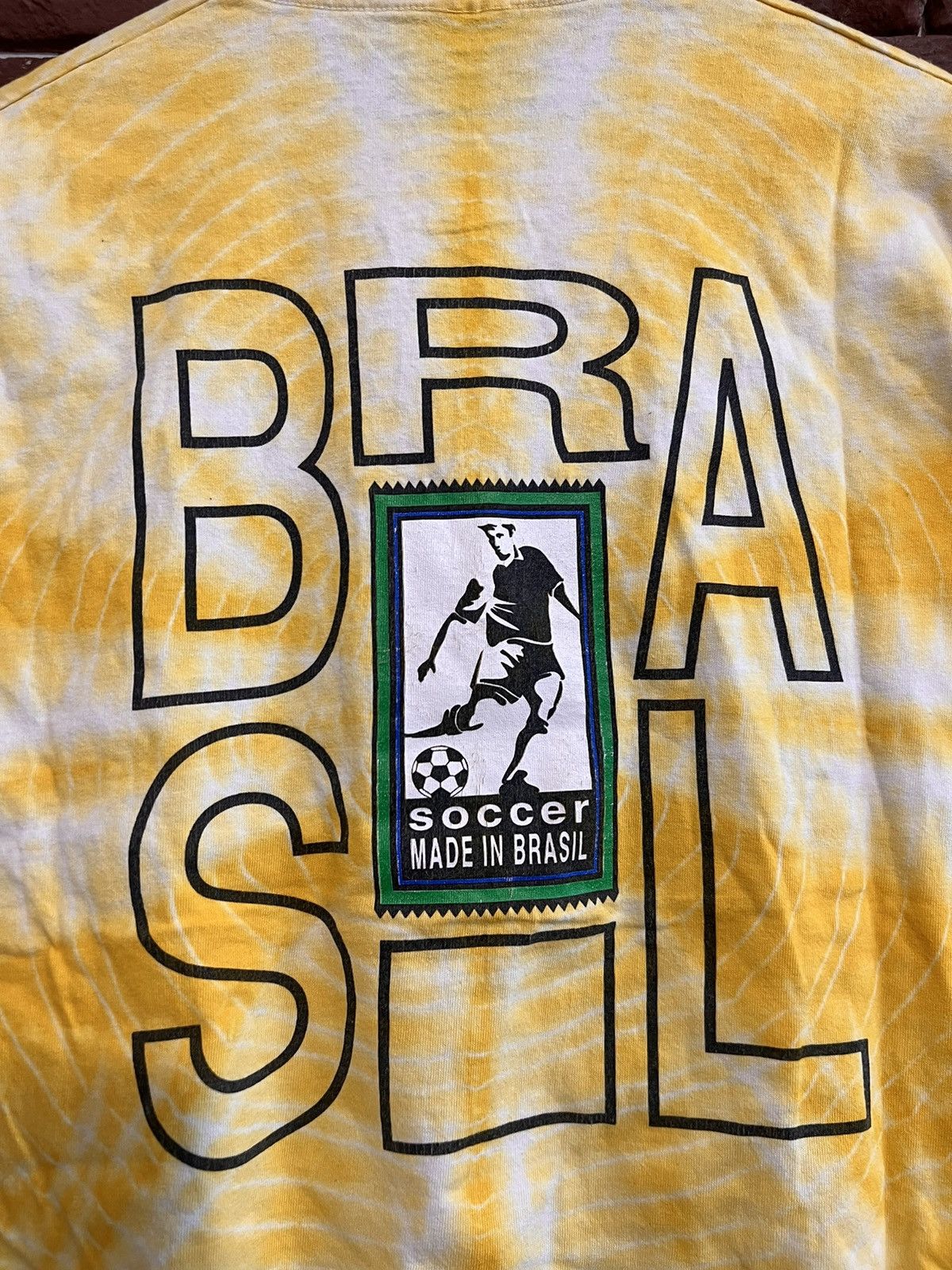 Vintage Rare Vintage 1993 Brasil Soccer Jersey Football Fifa Tee Size US L / EU 52-54 / 3 - 5 Thumbnail