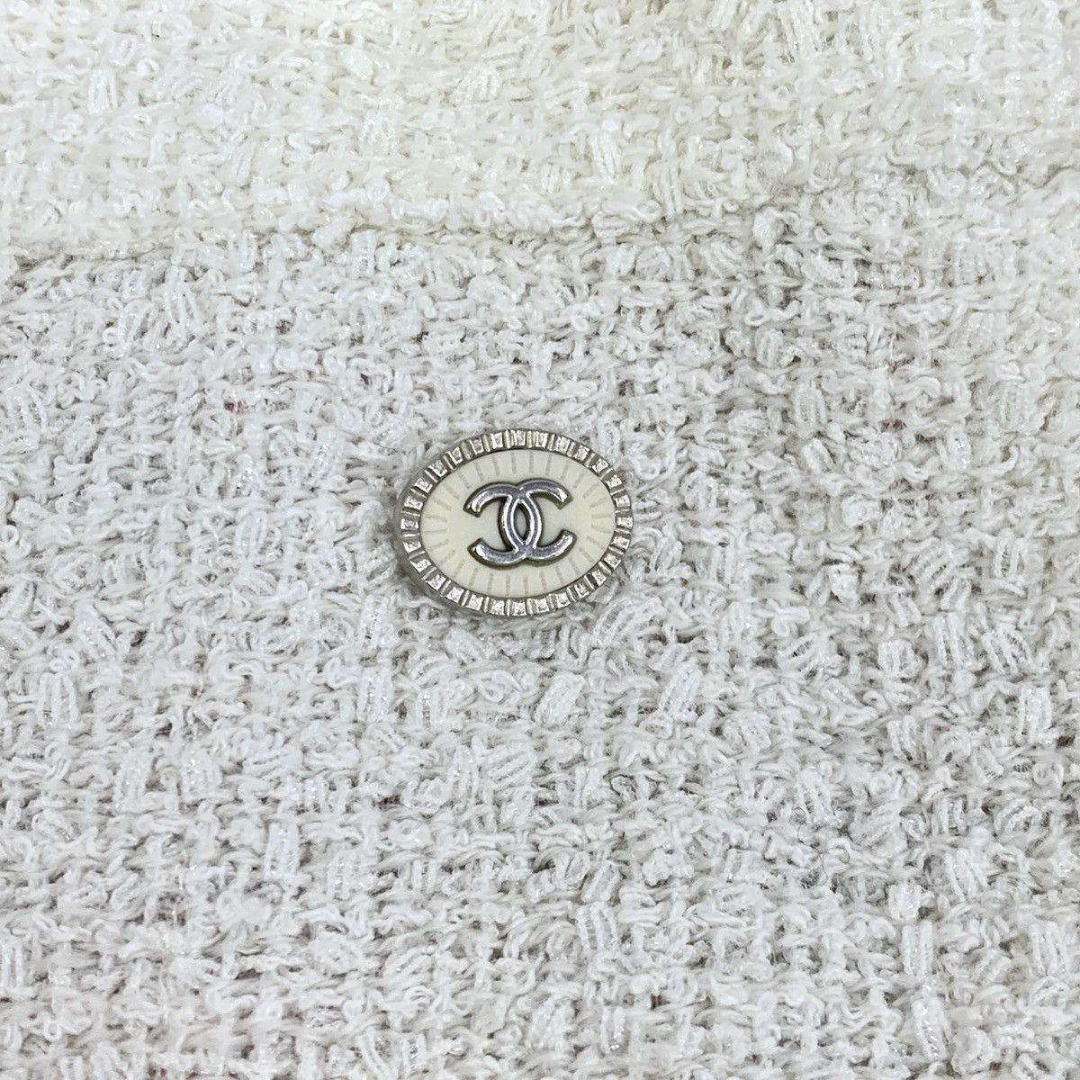 Chanel Chanel Off-white Woven A-line Skirt with Pockets K26WX Size 25" / US 0 / IT 36 - 5 Thumbnail