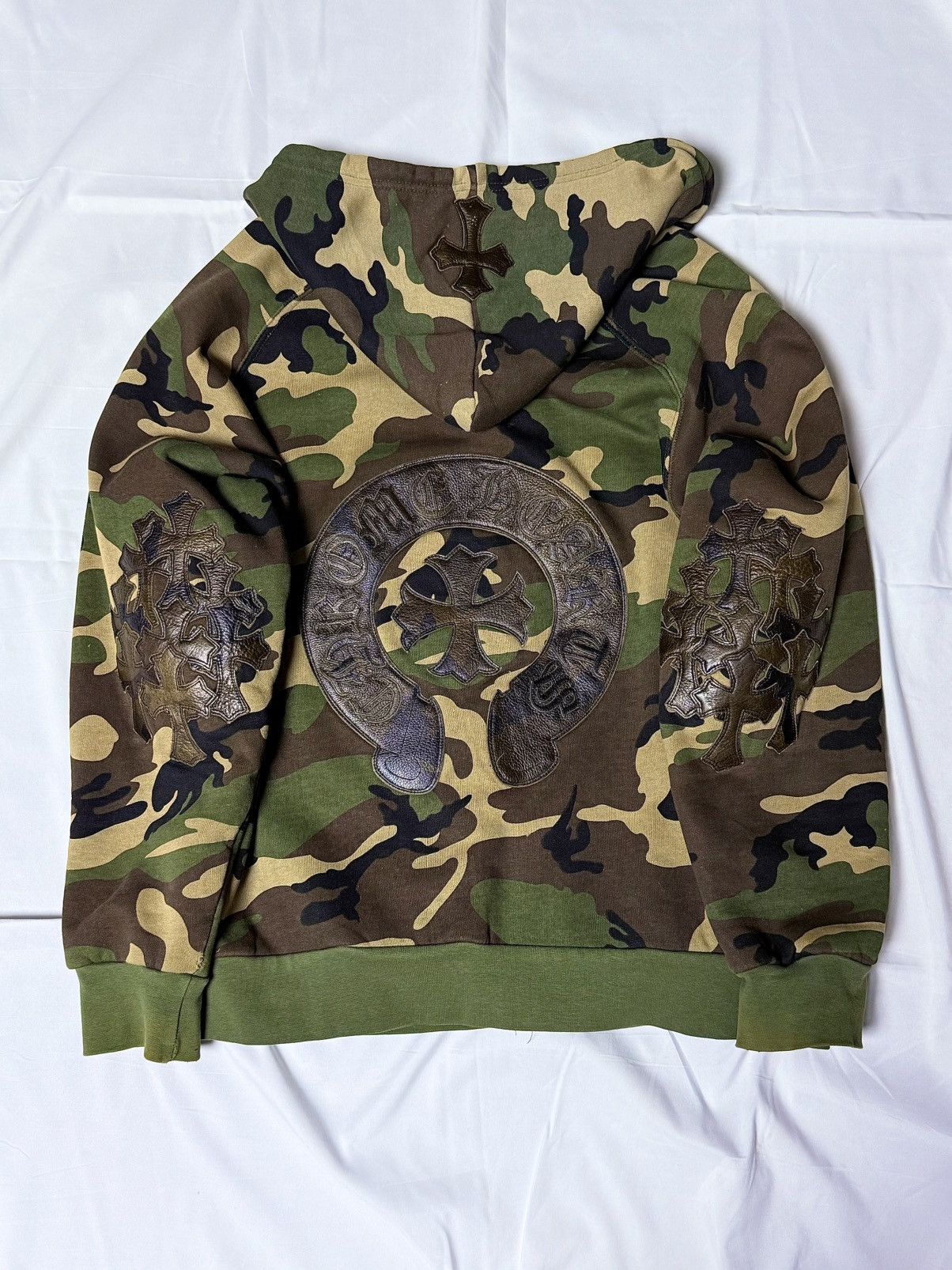 Chrome Hearts Chrome hearts camo hoodie with leather patches Size US M / EU 48-50 / 2 - 1 Thumbnail