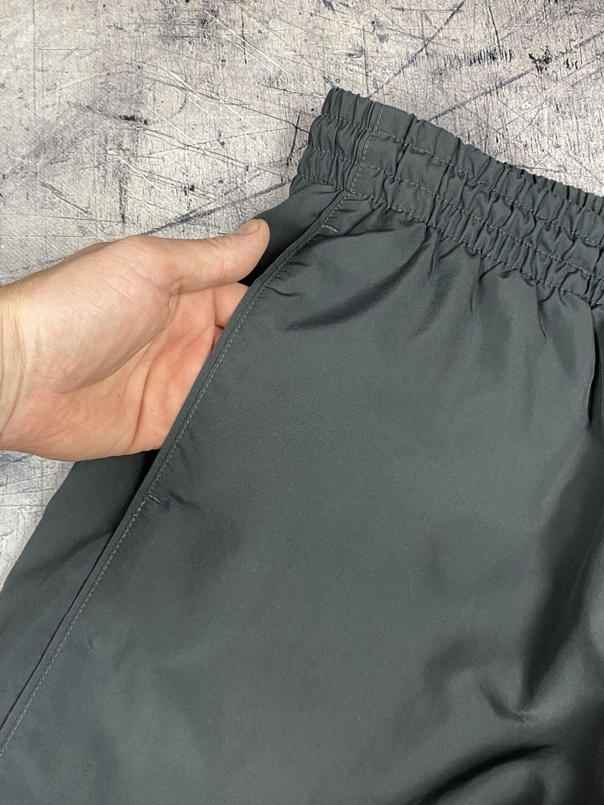 Nike × Vintage Vintage 00s Nike swoosh y2k nylon drill track pants Size US 35 - 7 Thumbnail