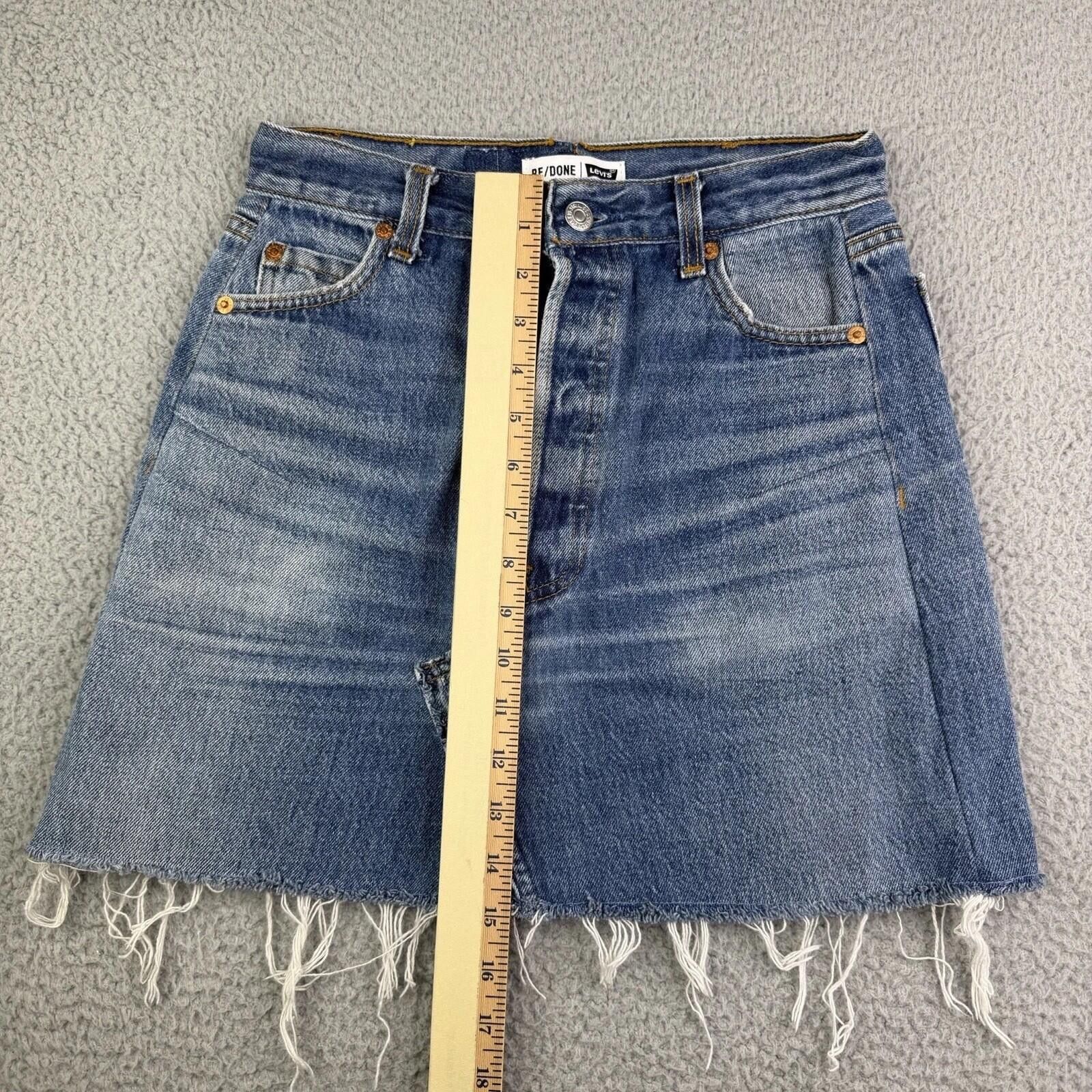 Other RE/DONE Levi's Blue Denim Skirt Raw Hem Sz 25 Button Fly Size 26" / US 2 / IT 38 - 6 Thumbnail