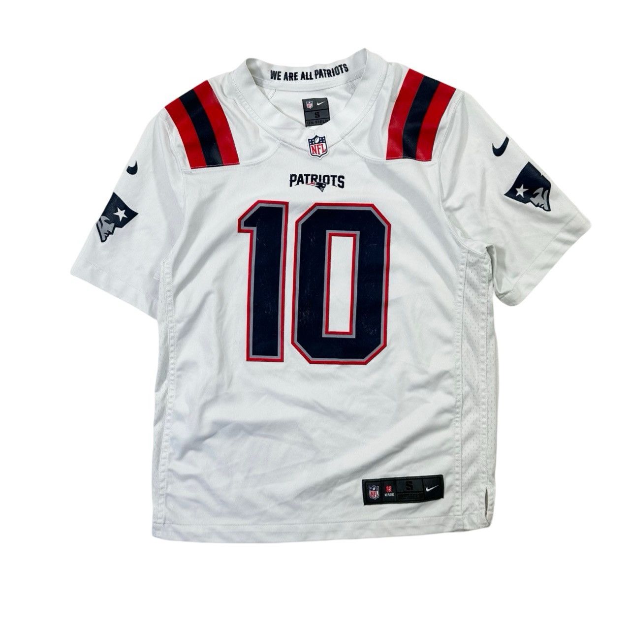 Vintage Vintage New England Patriots Nike #10 Jones Football Jersey Size US S / EU 44-46 / 1 - 1 Thumbnail