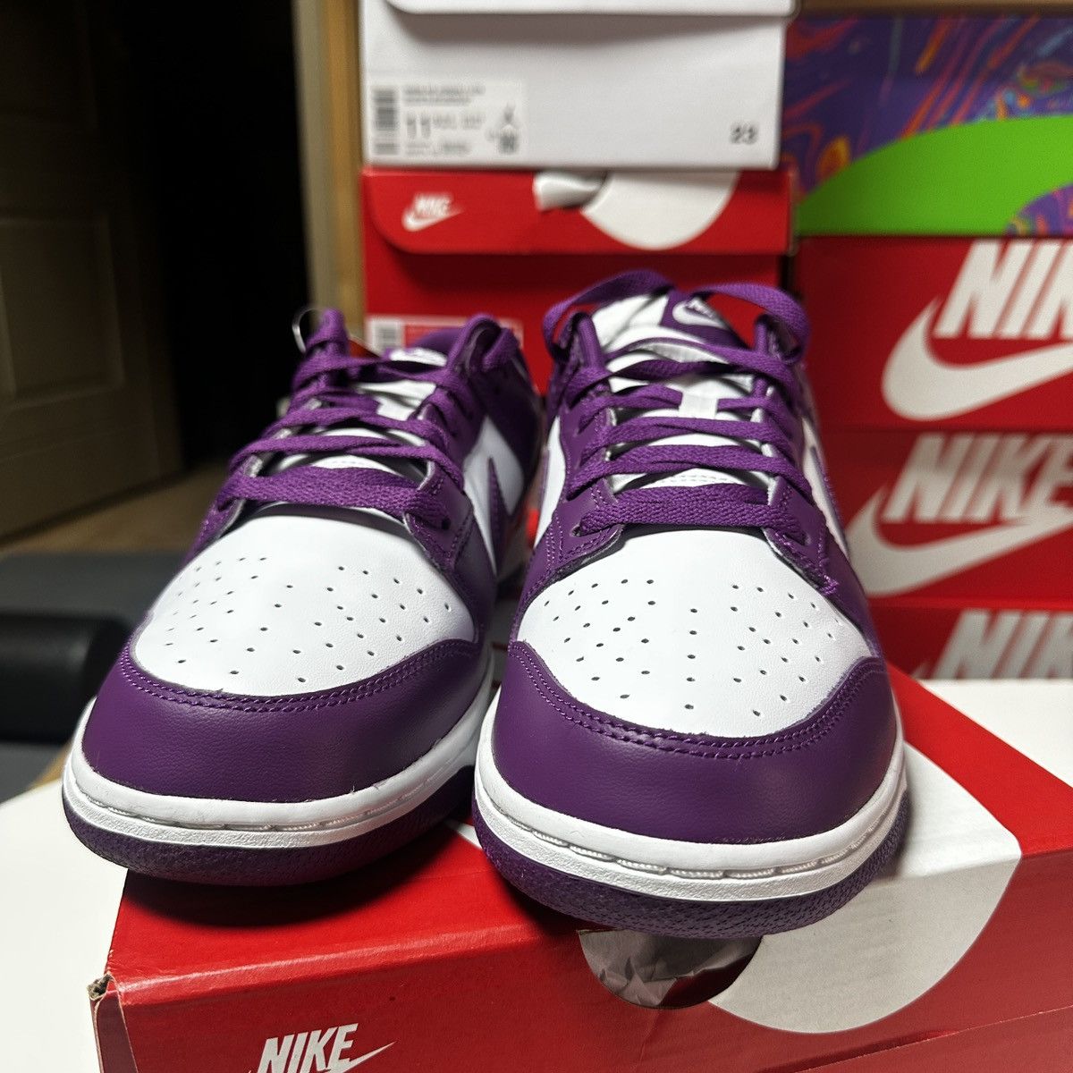 Nike **NEW** Size 10.5 US Men Nike DUNK LOW RETRO VIOTECH WHITE Size US 10.5 / EU 43-44 - 2 Thumbnail