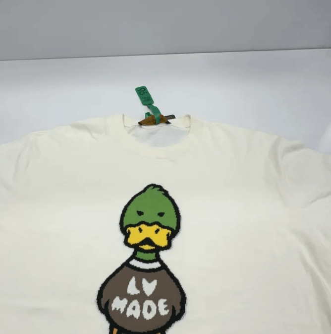 Louis Vuitton Louis Vuitton short-sleeve T-shirt Size US M / EU 48-50 / 2 - 8 Thumbnail