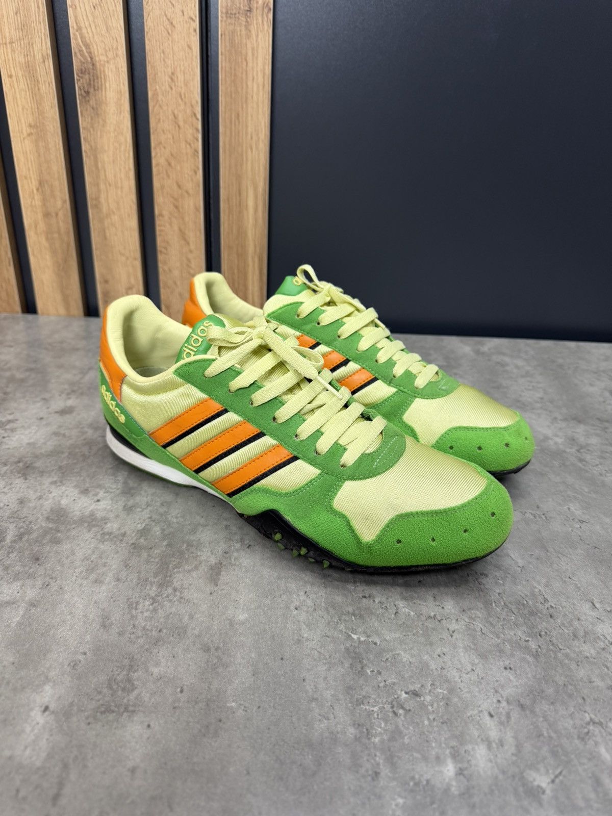 Adidas Adidas Originals Retro Trainers Green Orange Sneakers 2000s Size US 10 / EU 43 - 4 Thumbnail
