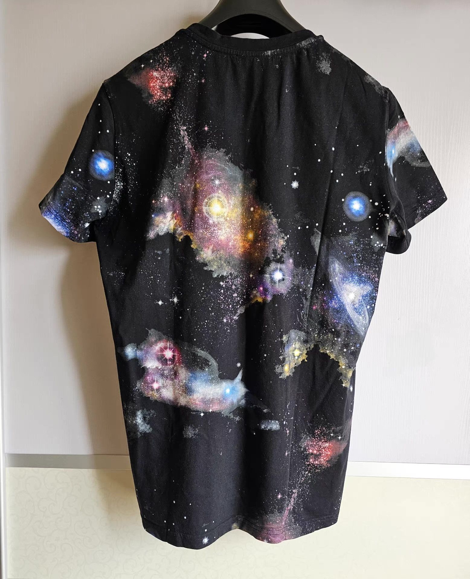Balmain Balmain Galaxy Print Short Sleeve T-shirt. Size US XL / EU 56 / 4 - 4 Thumbnail