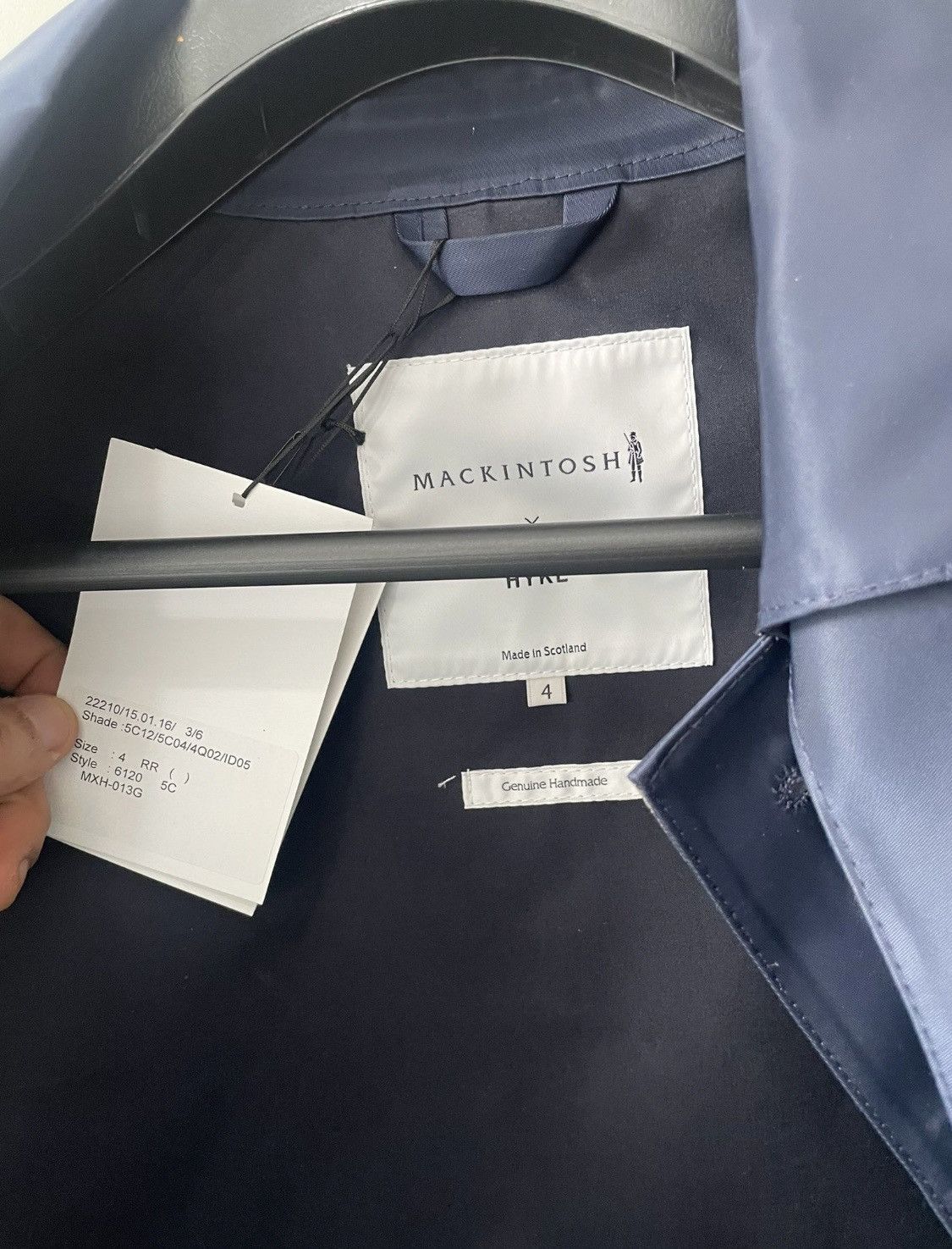 HYKE New Raincoat Size US L / EU 52-54 / 3 - 7 Thumbnail