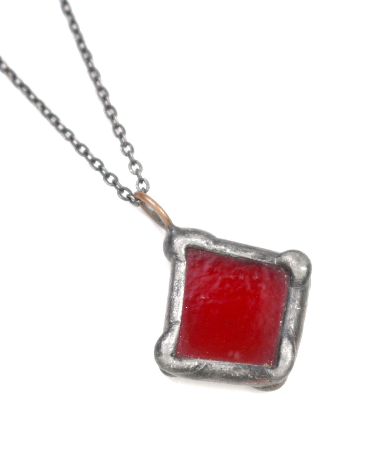 If Six Was Nine 2000S JAPANESE MADE RED RESIN W METAL CASE NECKLACE Size ONE SIZE - 4 Thumbnail