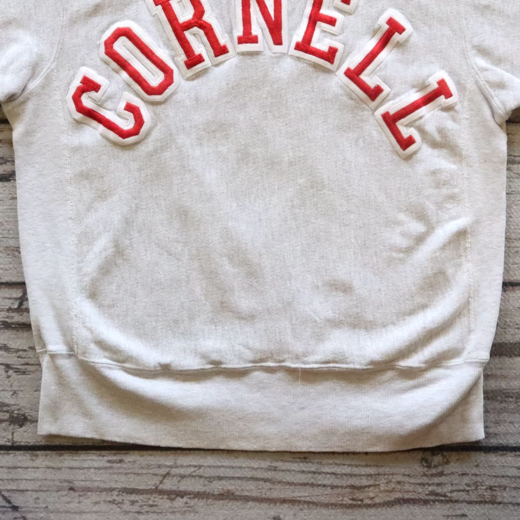 Champion VINTAGE Cornell University Crewneck Champion Reverse Weave Sweatshirt Shirt Mens L Gray 90s (if applicable) Size US L / EU 52-54 / 3 - 3 Thumbnail