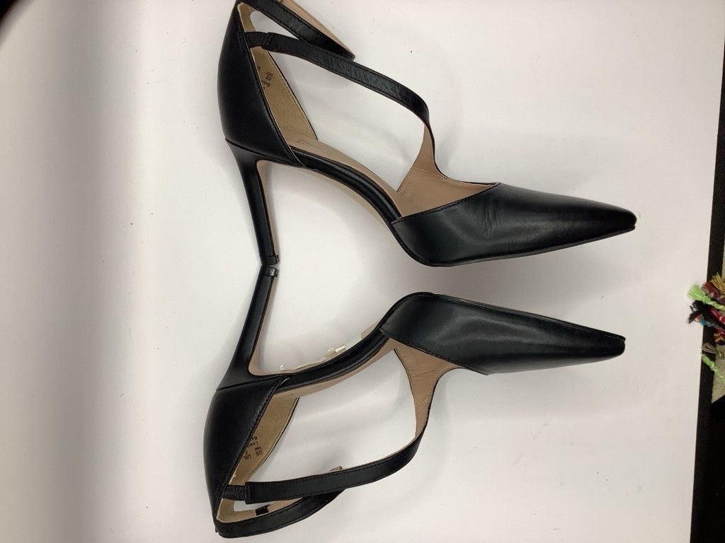 Naturalizer Women Naturalizer Abilyn Heels Shoes Size 5M Black Size US 5 / IT 35 - 5 Thumbnail