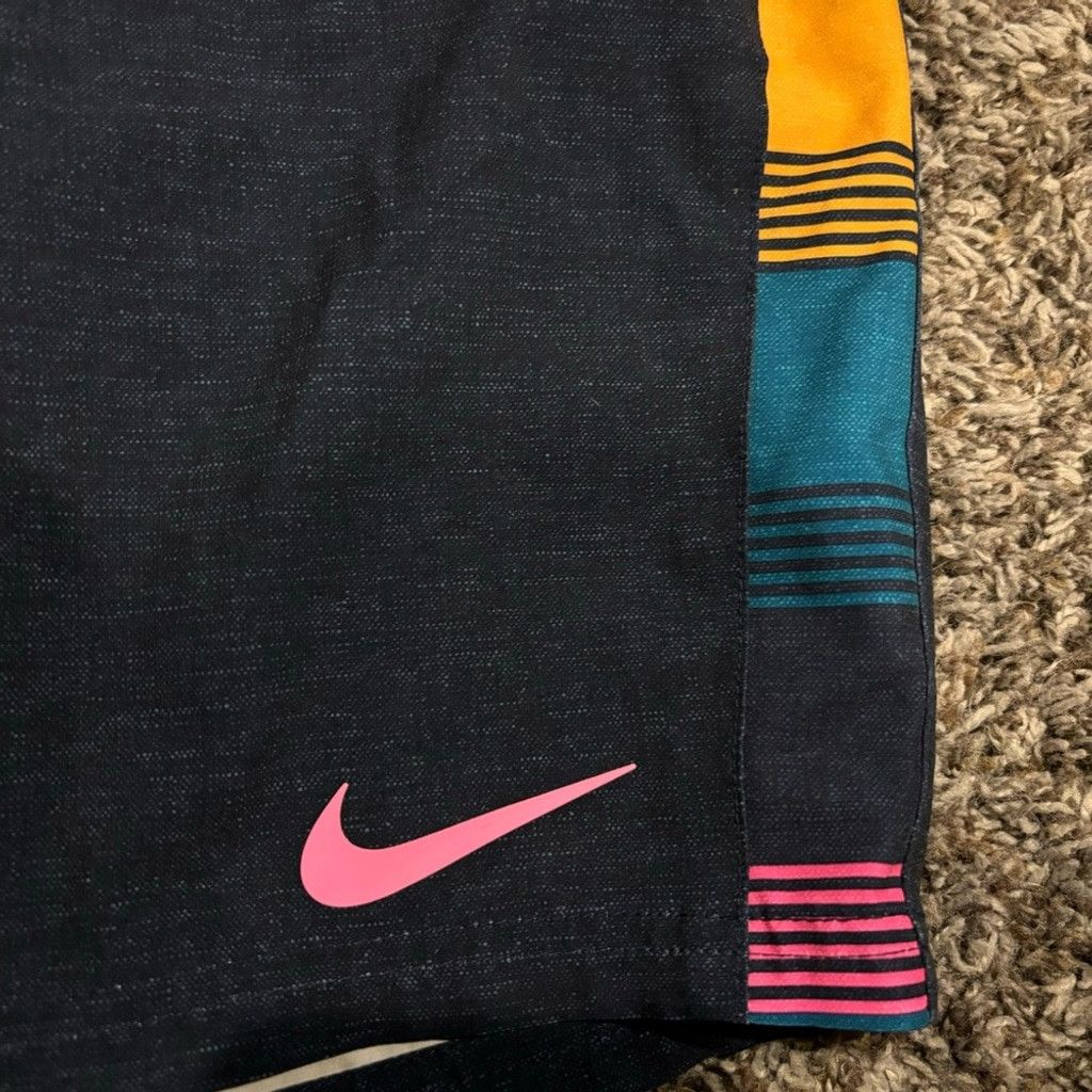 Nike Men’s Nike Swimsuit Size US 28 / EU 44 - 2 Thumbnail