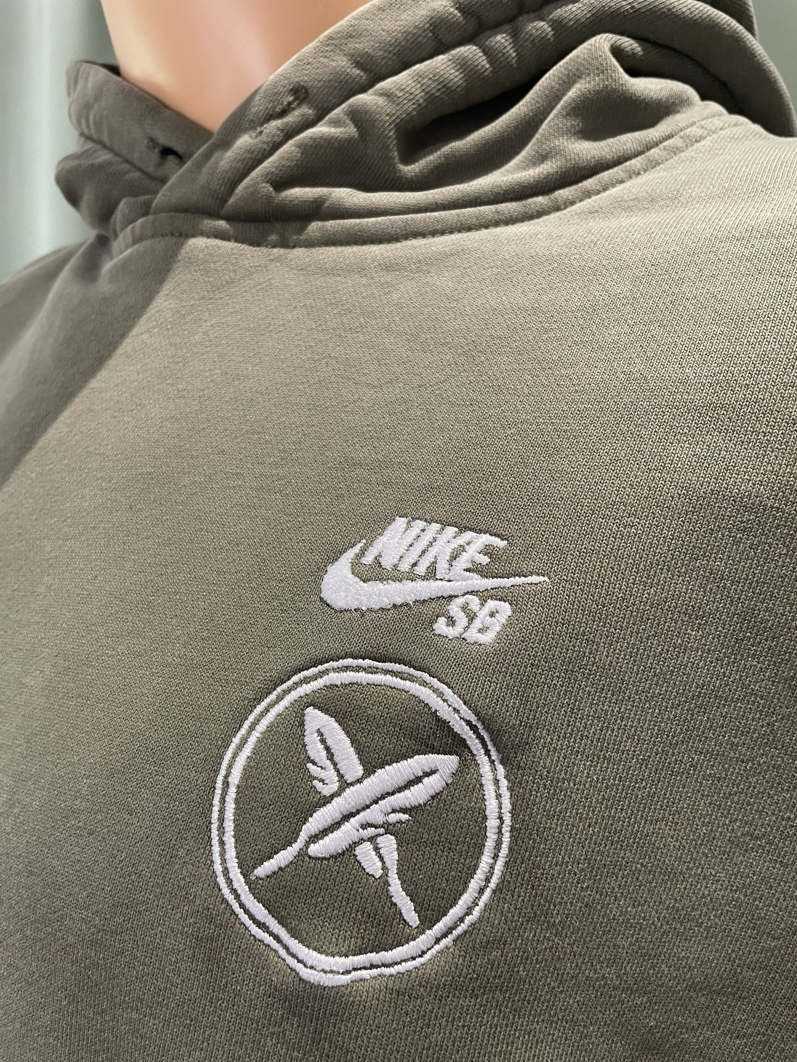 Nike Nike SB x Yuto Horigome Hoodie Olive.Size M Size US M / EU 48-50 / 2 - 4 Thumbnail