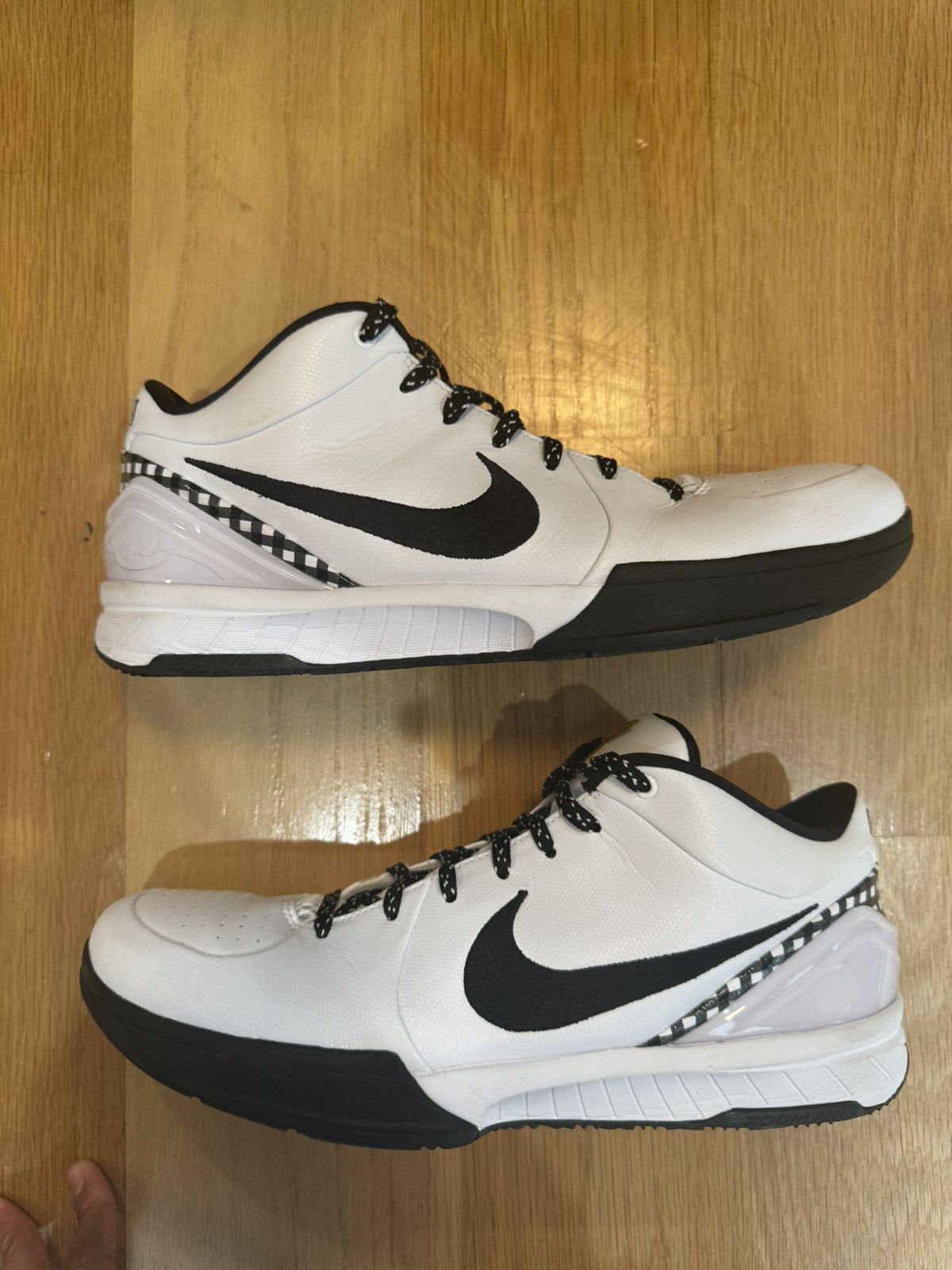 Nike Kobe 4 Protro Mambacita Size US 10.5 / EU 43-44 - 1 Thumbnail