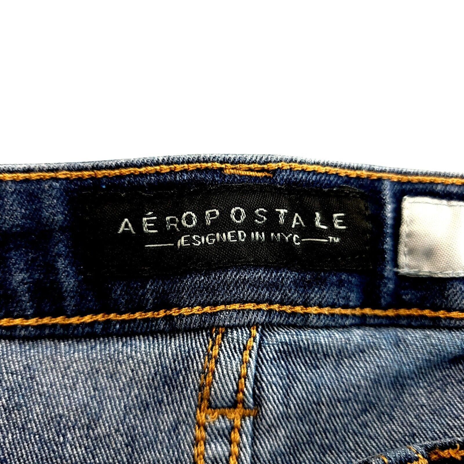 Aeropostale Aeropostale Blue Denim Whiskering Jean Cut-Off Low Rise Shor Size 26" / US 2 / IT 38 - 5 Thumbnail