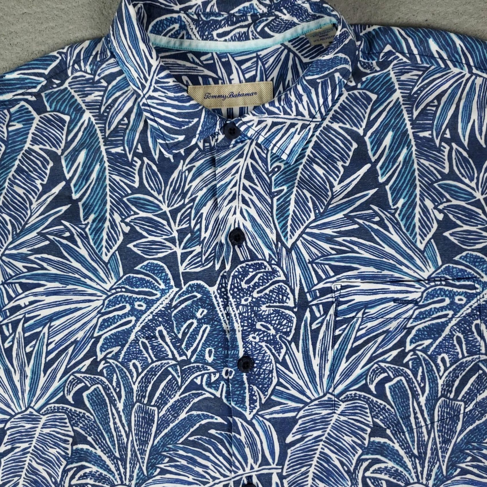 Tommy Bahama Tommy Bahama Shirt Mens XL Blue Modal Hawaiian Button Up Short Sleeve Shirt Size US XL / EU 56 / 4 - 2 Thumbnail
