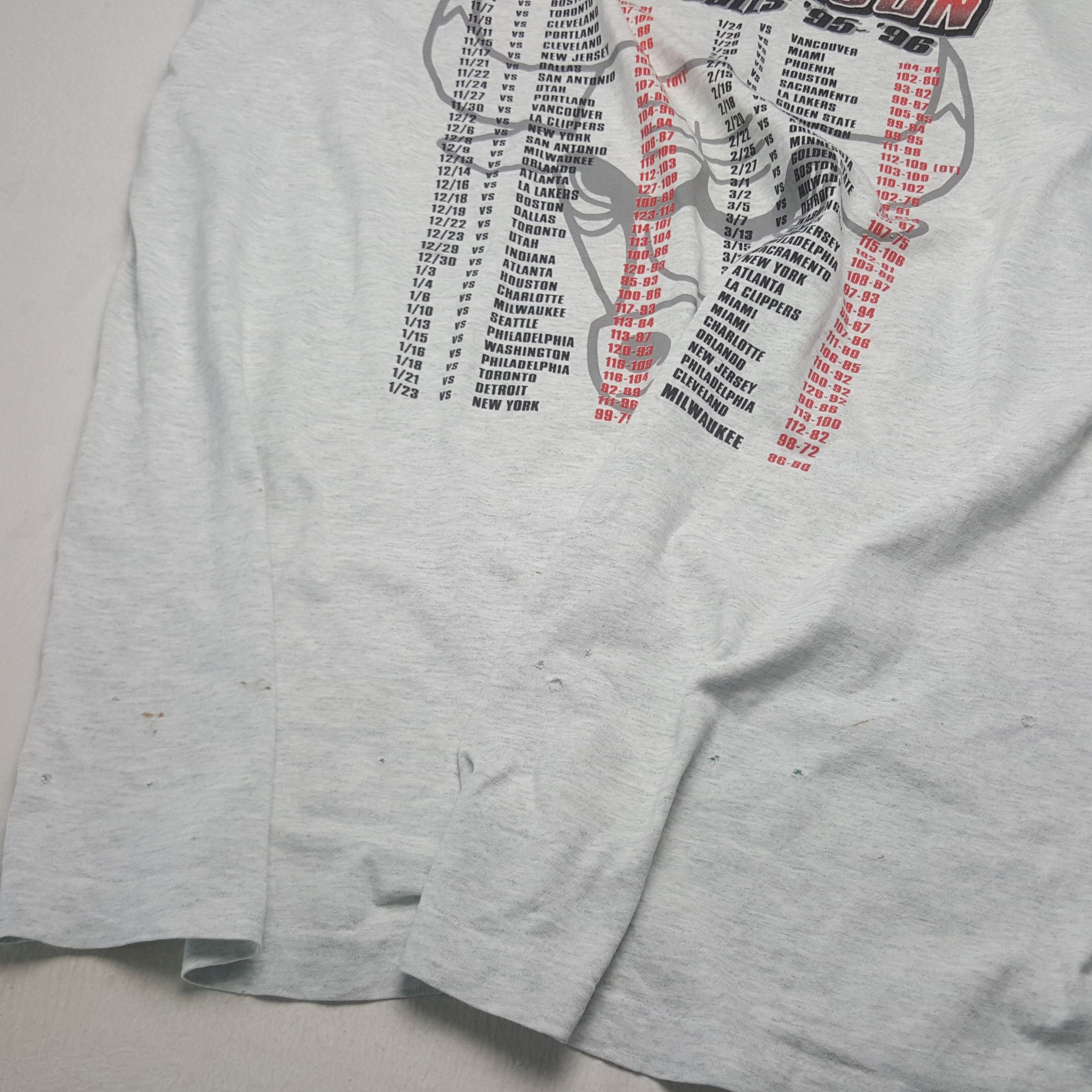 NBA Vintage 90's Chicago Bulls USA Basketball Team Tshirt 31 Size US XXL / EU 58 / 5 - 8 Thumbnail