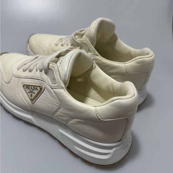 Prada Prada Prax 01 Lace-Up Sneakers White Gold Men’s Size 7 Size US 7 / EU 40 - 7 Thumbnail