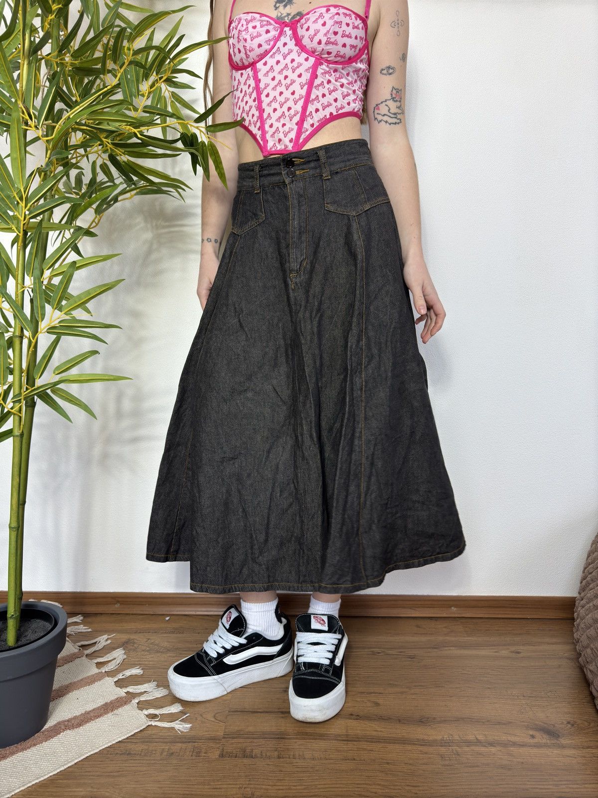 Japanese Brand VINTAGE 2000s MAXI WASHED JAPANESE SUN DENIM SKIRT Size 26" / US 2 / IT 38 - 1 Thumbnail