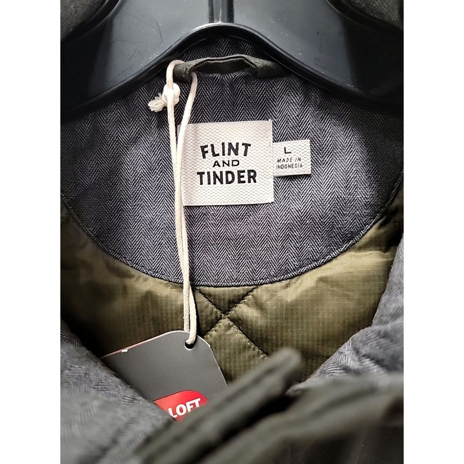 Flint And Tinder Flint and Tinder Vest Quilted Waxed Canvas Mens L Chest 24 Length 28.5 Multicolor Wool? Size US L / EU 52-54 / 3 - 2 Thumbnail
