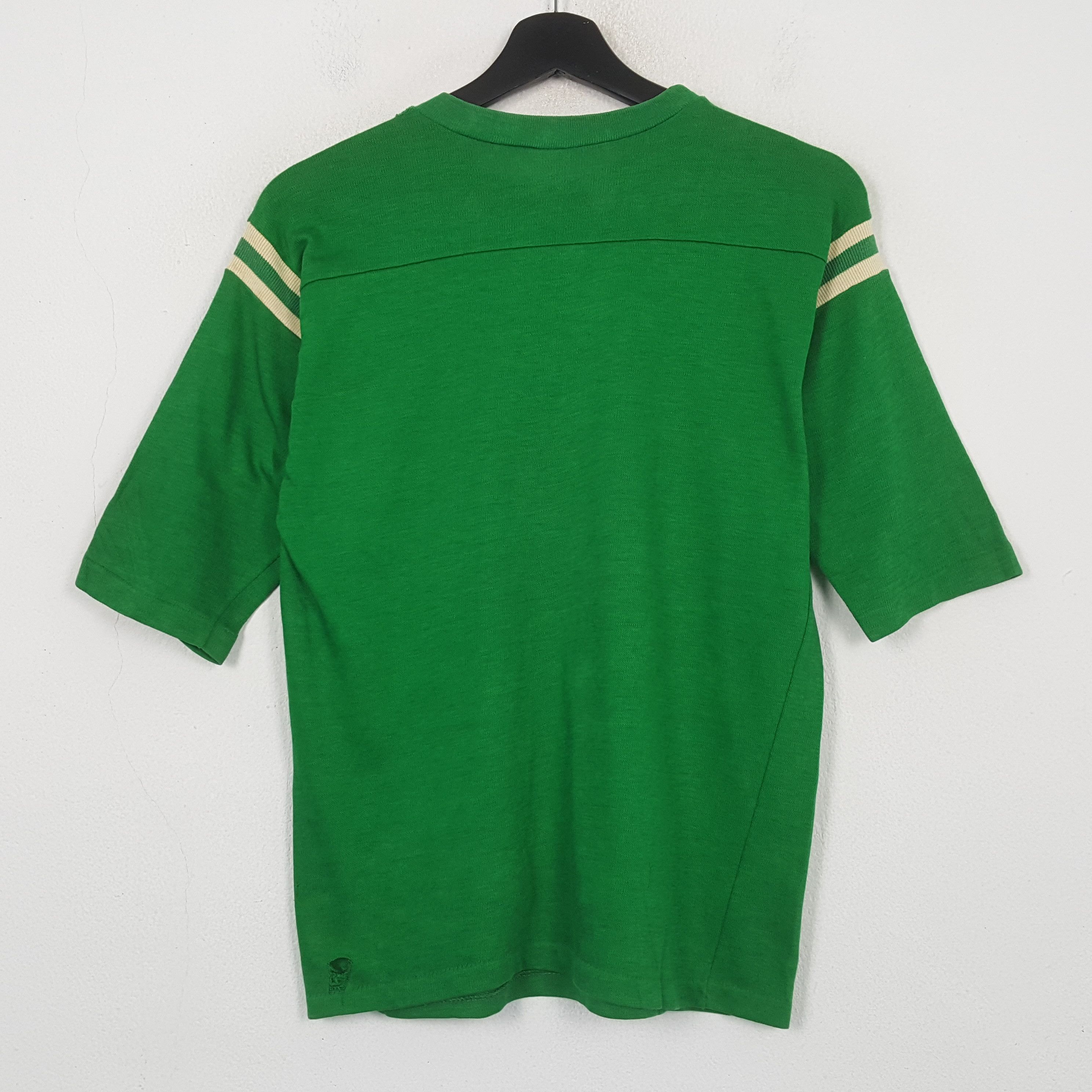 Vintage Azusa Pacific University Vintage Tshirt RR26 Size US S / EU 44-46 / 1 - 3 Thumbnail