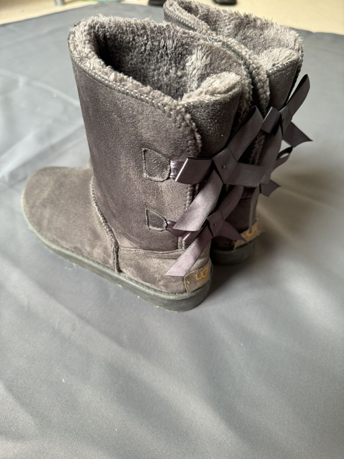 Ugg Graue UGG Stiefel Size US 8 / IT 38 - 1 Thumbnail