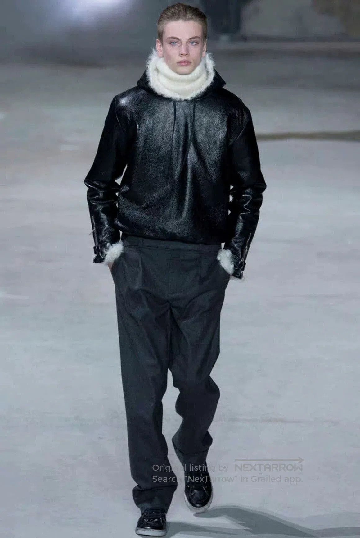 Saint Laurent Paris Saint Laurent Black Cashmere Turtleneck Sweater. Size US S / EU 44-46 / 1 - 5 Thumbnail