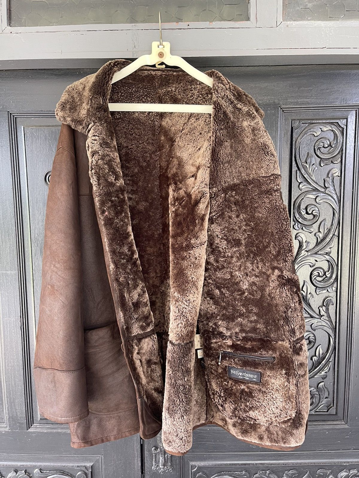 Saint Laurent Paris Yves Saint Laurent Sheepskin Sherling jacket Size US M / EU 48-50 / 2 - 4 Thumbnail