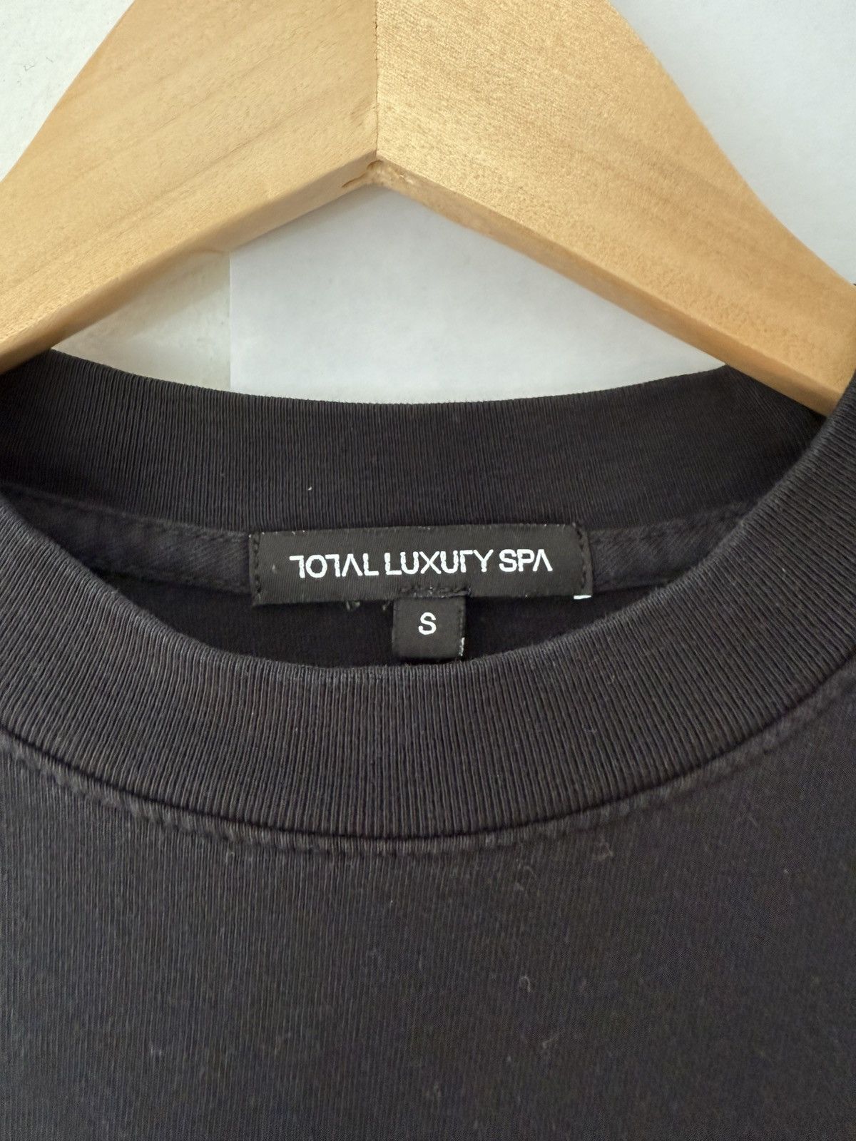 Total Luxury Spa ‘A River To The Source’ Long Sleeve Tee - Cropped Hem Size S / US 4 / IT 40 - 4 Thumbnail