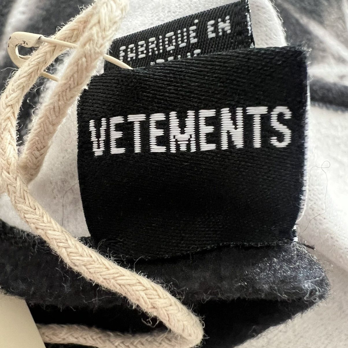 Vetements Vetements Skull Banner Scarf Size ONE SIZE - 8 Thumbnail