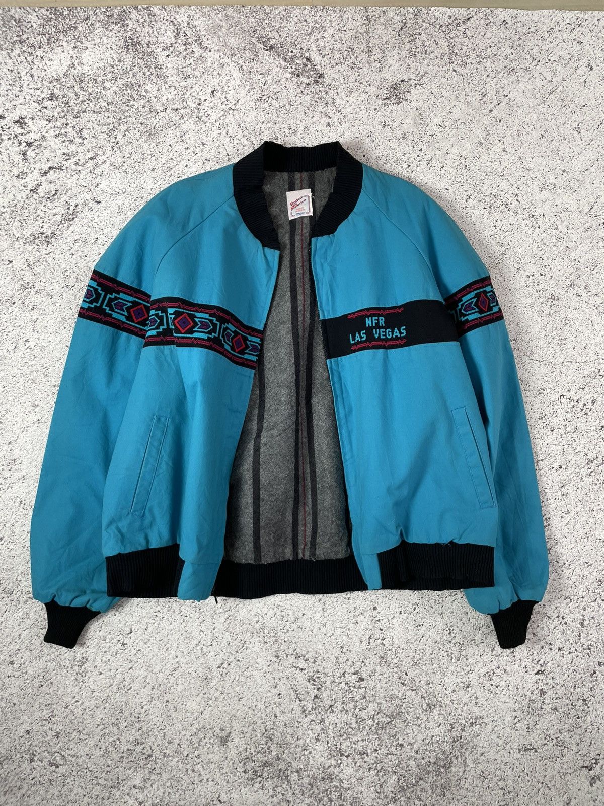 し*ま様 90s 【XL】Carhartt aztec ネイティブ サンタフェジ Carhartt × Streetwear × Vintage Beautiful 90s 1995 Carhartt Santa