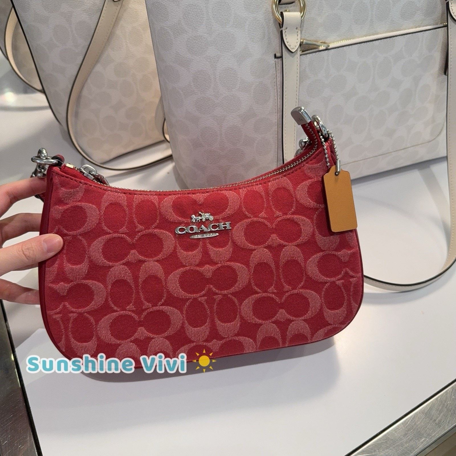 Coach NWT bundle Coach Heart Bag Charm CDC91 & CDE43 Teri True Red Size ONE SIZE - 6 Thumbnail