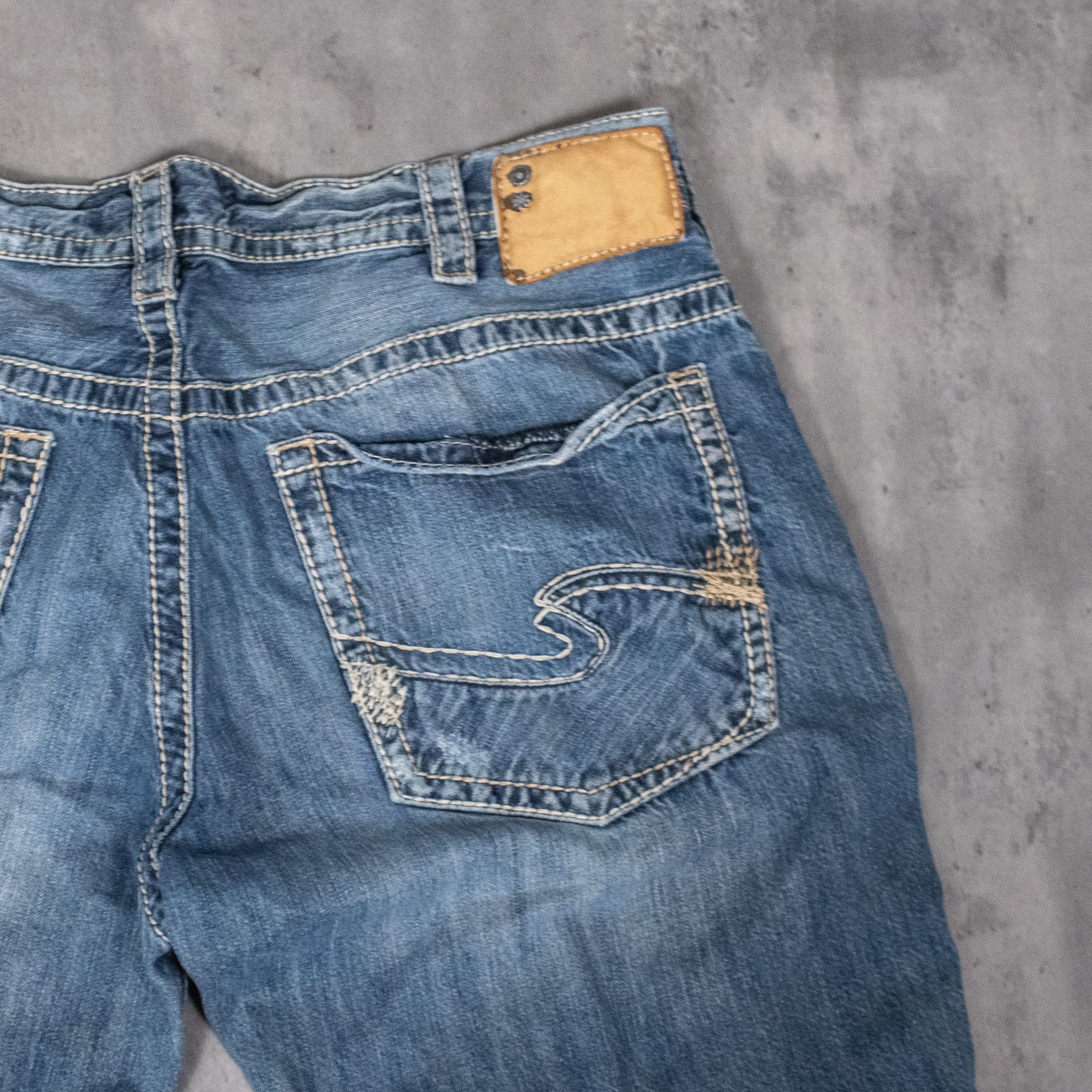 Silver Jeans Co. Y2K 2000's Silver Jeans Grunge Baggy Relax Wide Denim Pants Size US 37 - 15 Thumbnail