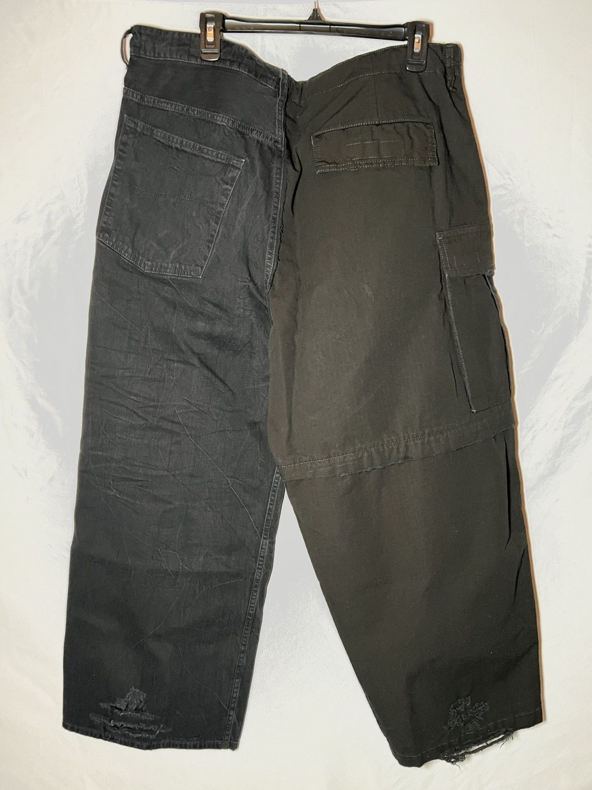 Balenciaga Balenciaga Fifty Fifty Cargo Pants Size US 30 / EU 46 - 4 Thumbnail