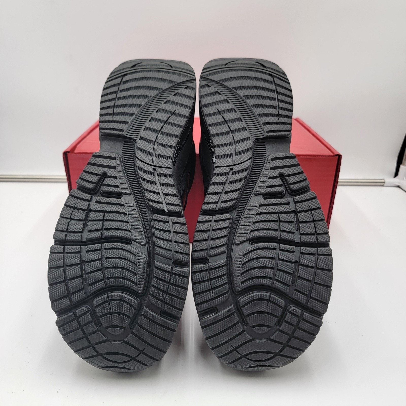 New Balance New Balance 847v4 Shoes Mens Sz 12.5 Black MW847CB4 (1E2) Size US 12.5 / EU 45-46 - 5 Thumbnail