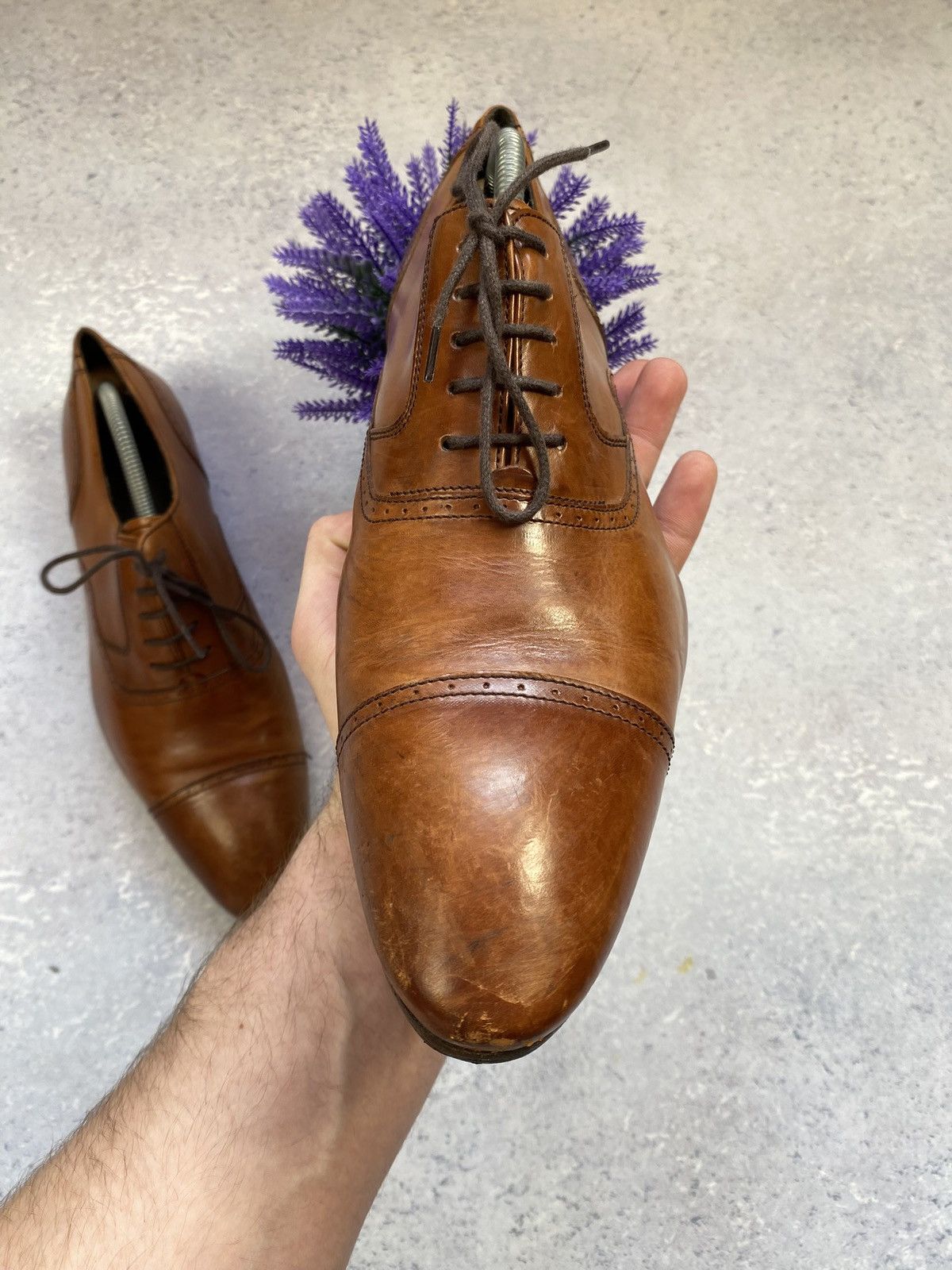 Russell & Bromley Russel and Bromley Men’s Brown Leather Brouge Size 9.5 Size US 9.5 / EU 42-43 - 15 Thumbnail
