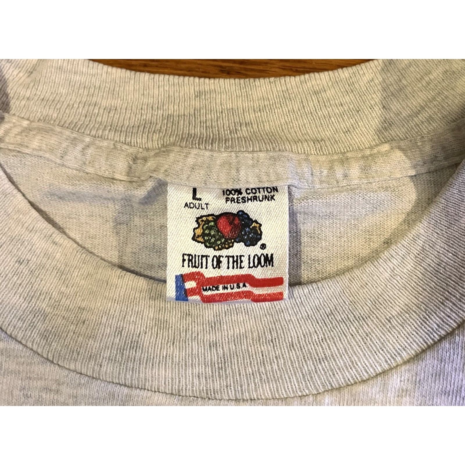 Fruit Of The Loom VINTAGE Fruit of the Loom Slovak Shirt Men’s Large Grey 90s T-Shirt Short Sleeve Crew Neck Cotton Jersey Graphic Print Logo 1990s Mens Size US L / EU 52-54 / 3 - 6 Thumbnail
